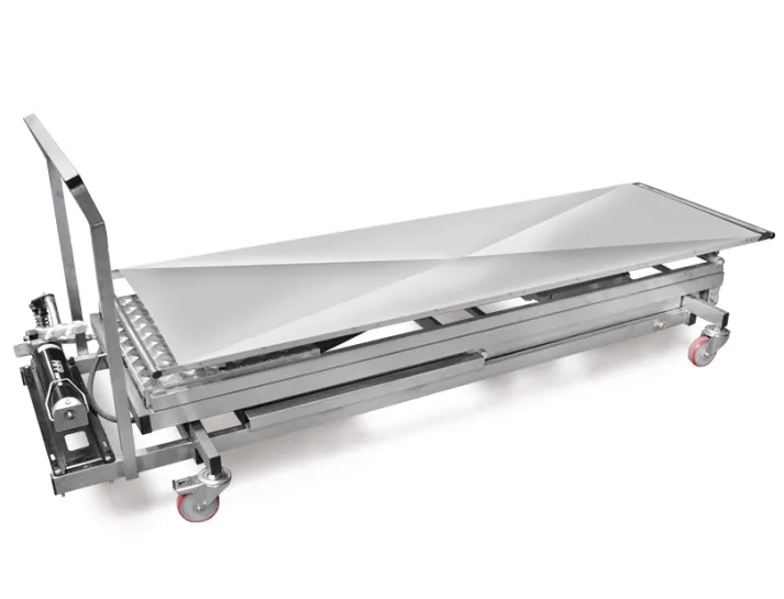 65fd8c658ecf3_wozek-z-pompa-nozna