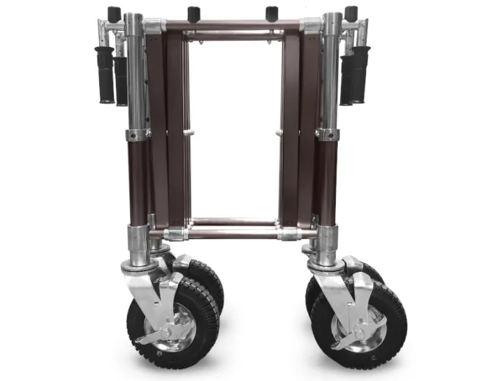 6679737081a33_wozek-na-cmentarz