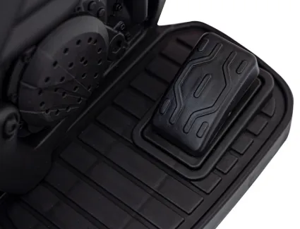 67c59599acc22_pedal-gazu-motorka